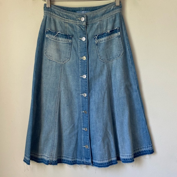7 FOR ALL MANKIND Button-Front Flowy Denim Midi Skirt (6) - Picture 6 of 9